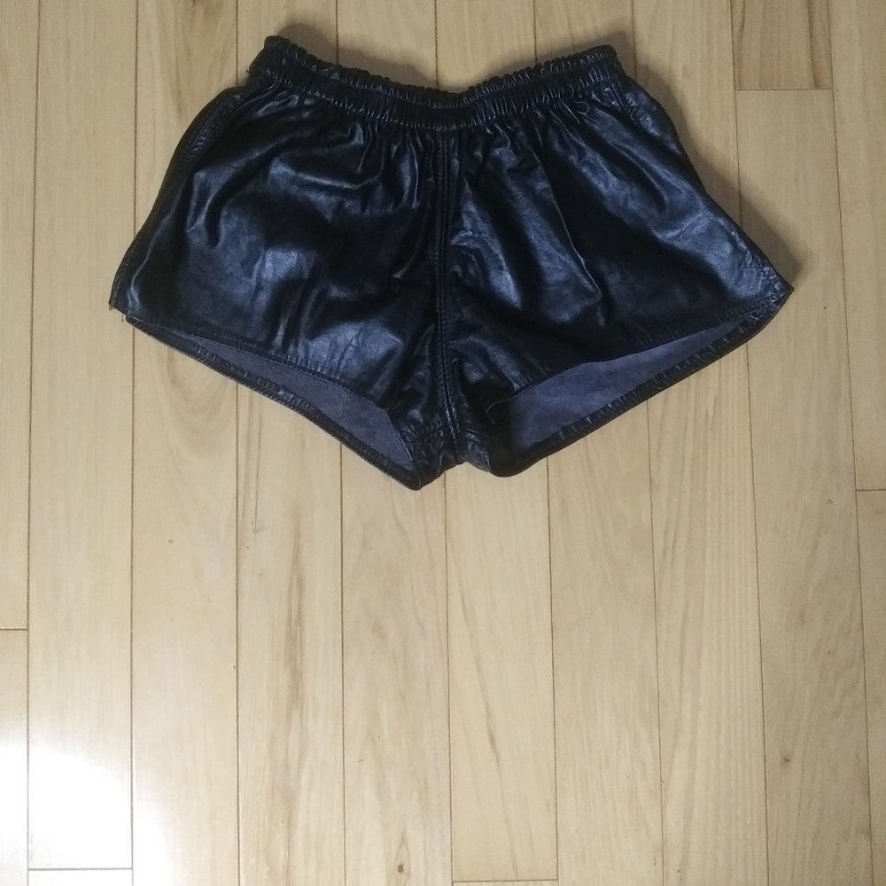 Black leather shorts small elastic waist small